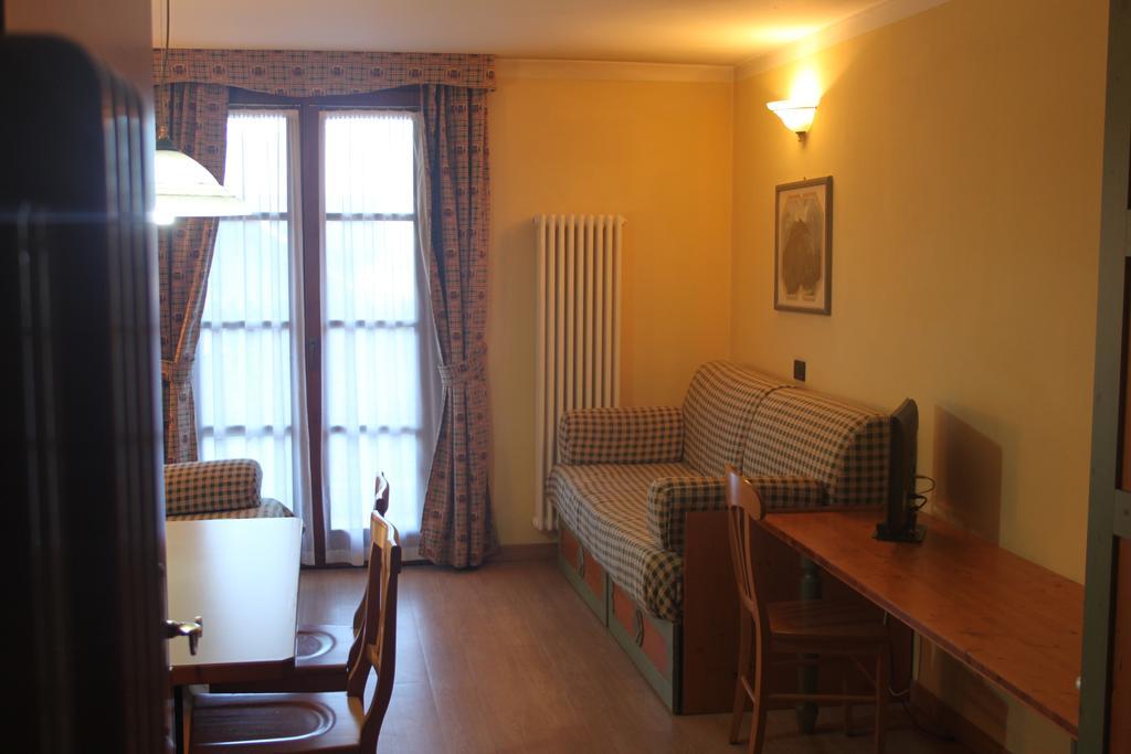 Nevesole Folgarida Resort Aparthotel المظهر الخارجي الصورة